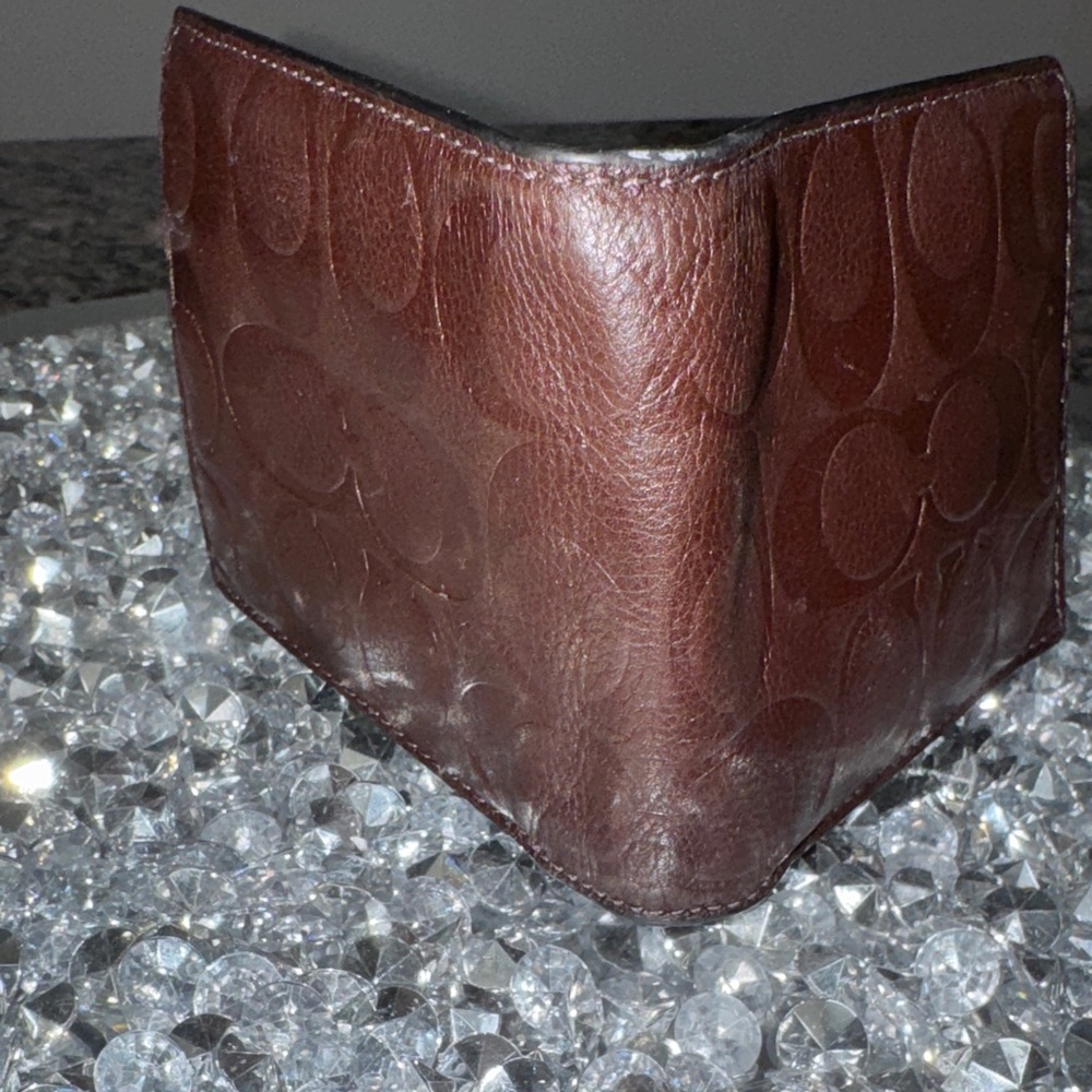 Coach men’s wallet Rich Brown Embossed Leather Card Holder EUC - Picture 5 of 11